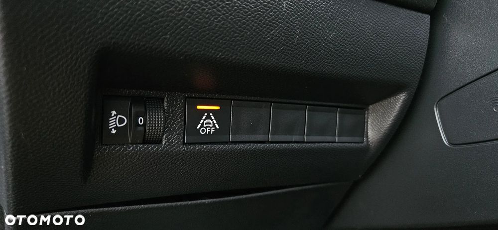 Peugeot 2008 1.5 BlueHDi Allure - 18