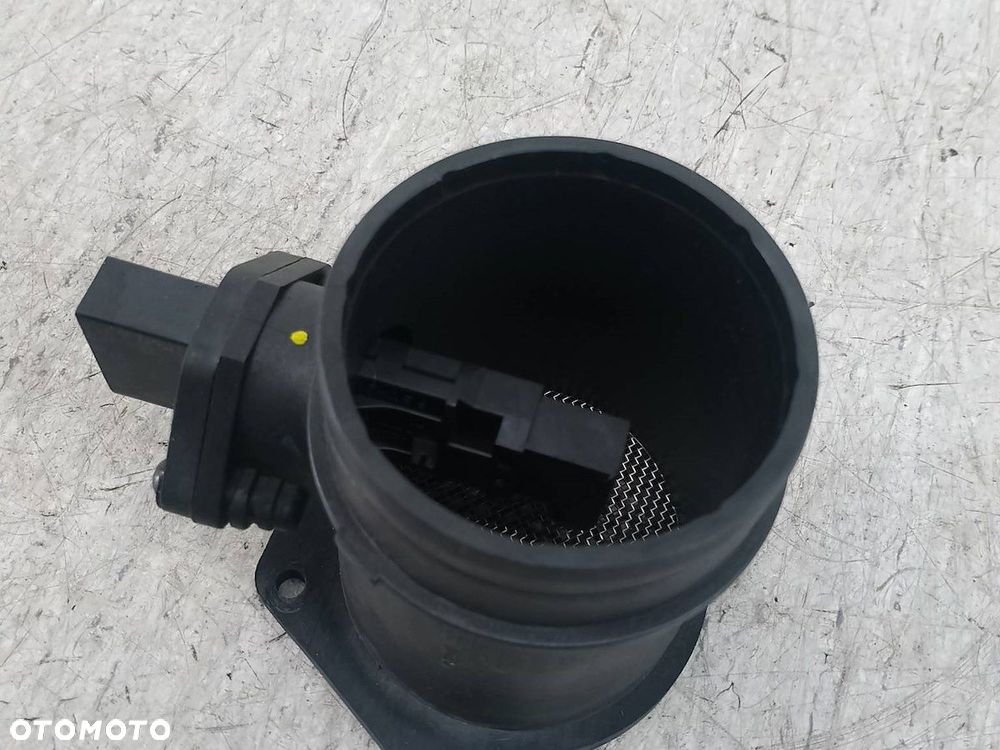 PRZEPŁYWOMIERZ POWIETRZA AUDI A4 B6 AMMQ19768 2.0 20V - 3