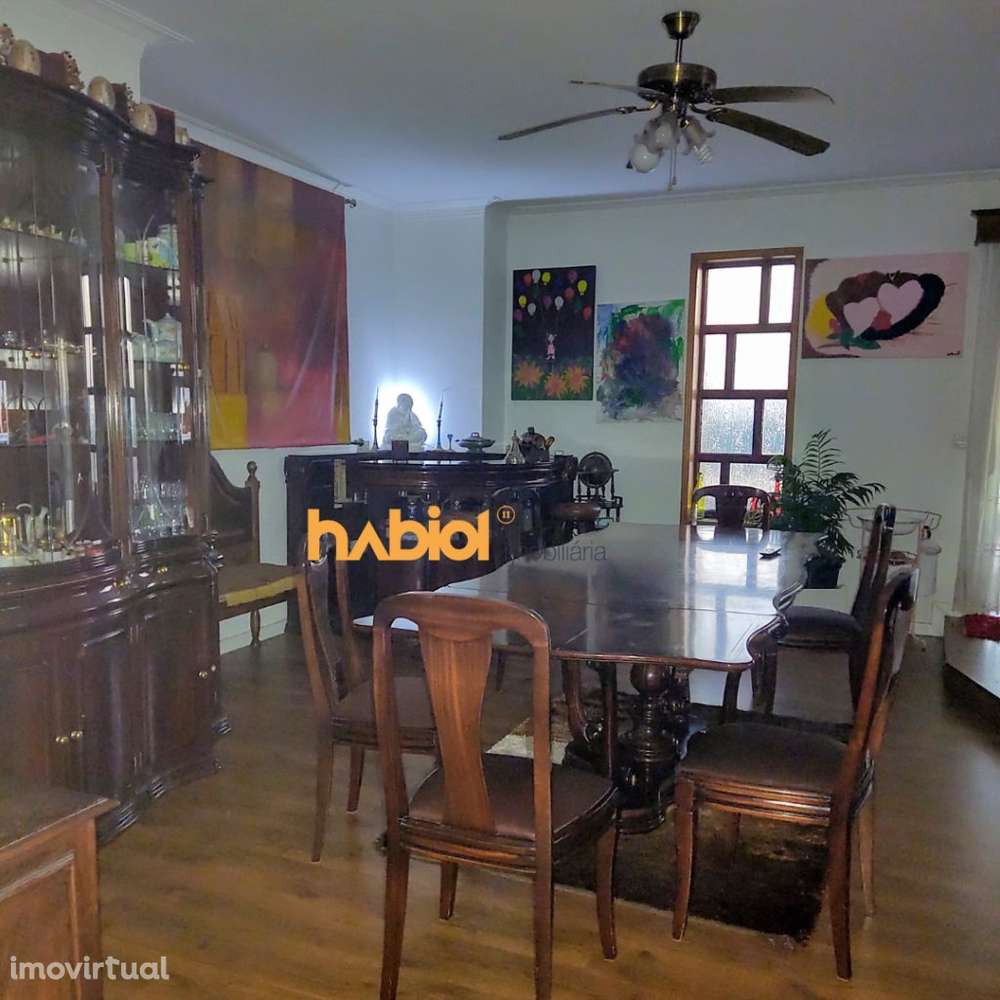 Apartamento T4 com terraço no centro histórico de Barcelos - Grande imagem: 2/15