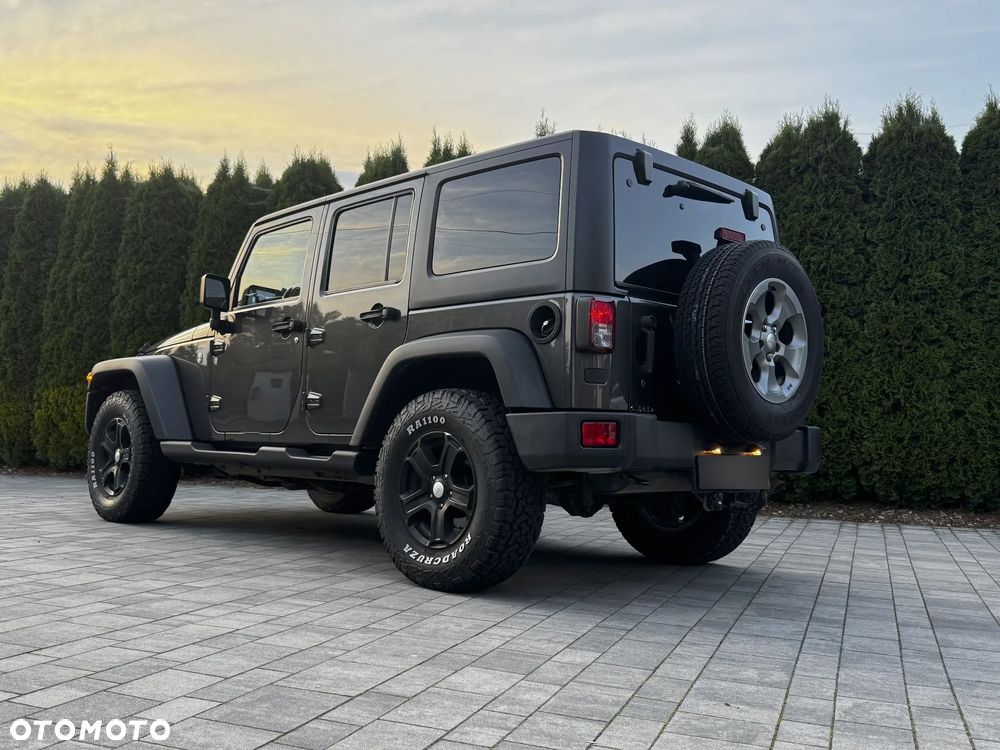 Jeep Wrangler 2.8 CRD Unlim Rubicon - 7