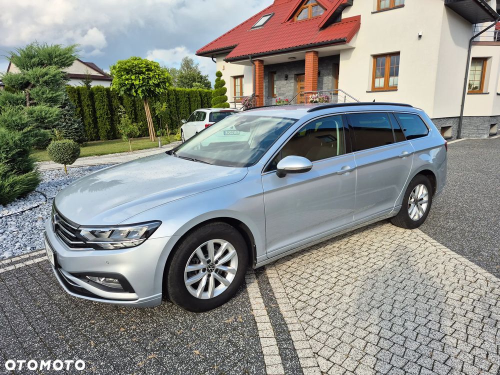 Volkswagen Passat 2.0 TDI EVO Business DSG - 23