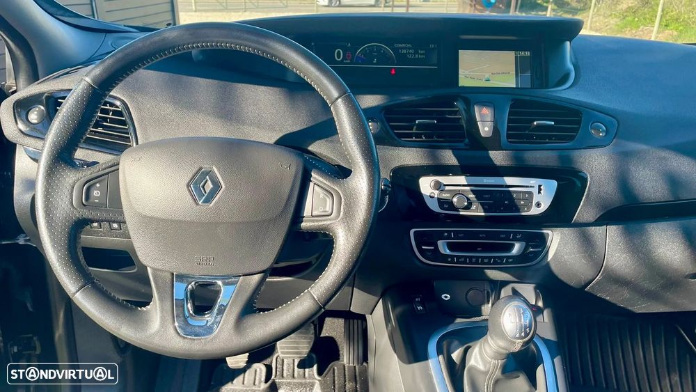 Renault Grand Scénic 1.5 dCi Bose Edition SS - 12