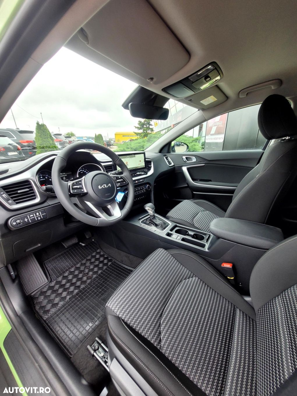 Kia XCeed - 23