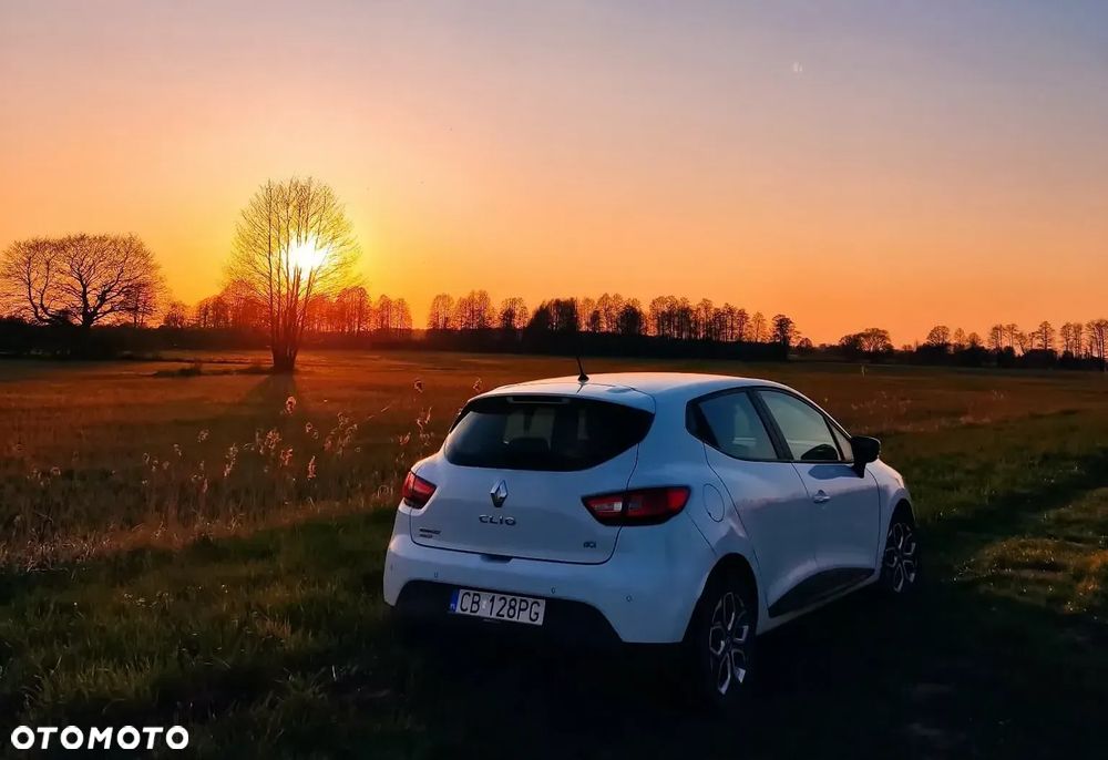 Renault Clio - 2