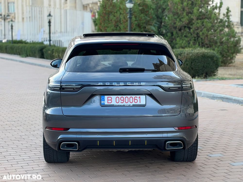 Porsche Cayenne E-Hybrid Tiptronic S Platinum Edition - 23