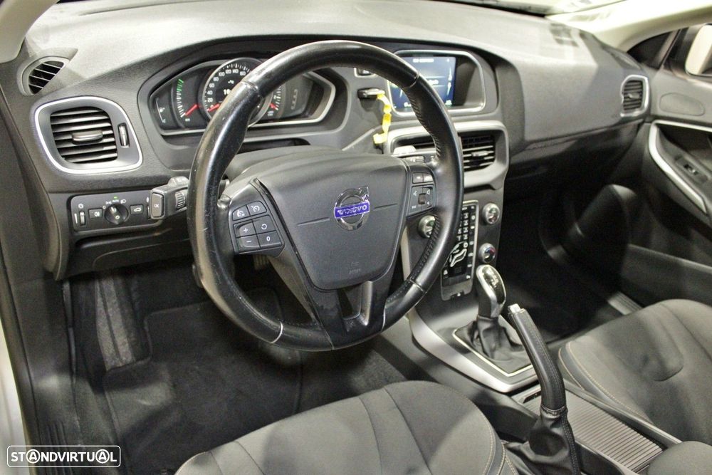 Volvo V40 Cross Country 2.0 D2 Kinetic Geartronic - 20