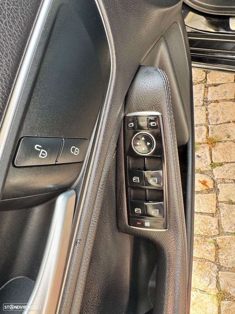 Mercedes-Benz CLA 180 d Shooting Brake Urban - 8