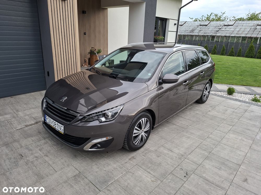 Peugeot 308 1.6 BlueHDi Allure S&S - 15