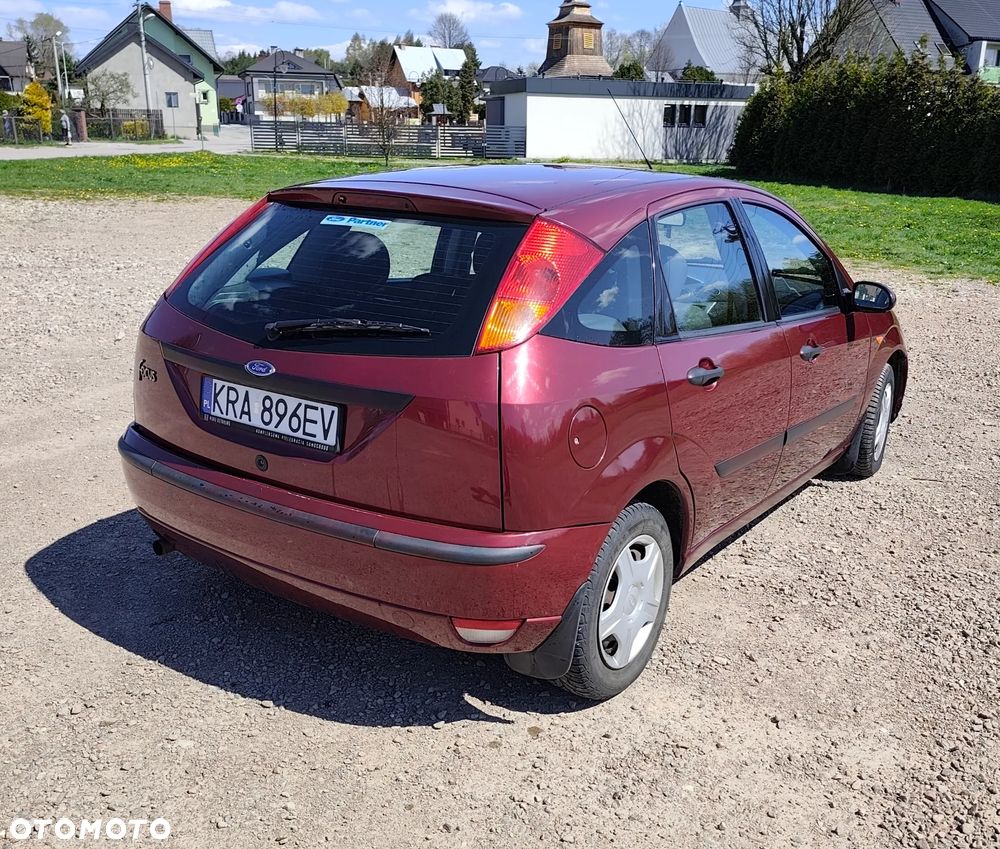 Ford Focus 1.6 Comfort - 4