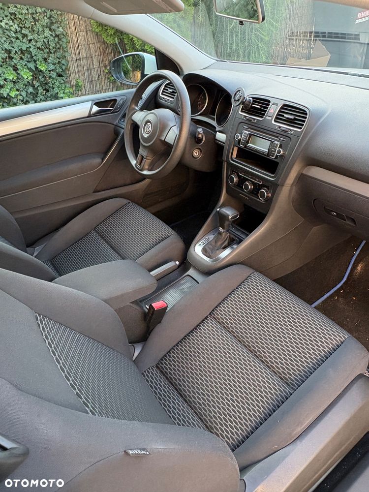 Volkswagen Golf 1.6 Comfortline DSG - 10