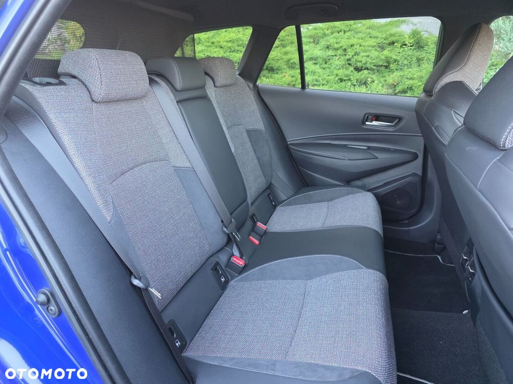 Toyota Corolla 1.8 Hybrid Style - 20