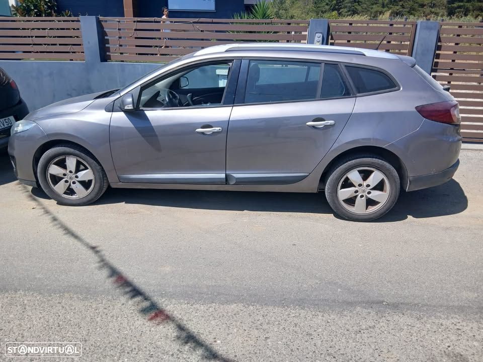 Renault Mégane Sport Tourer - 2