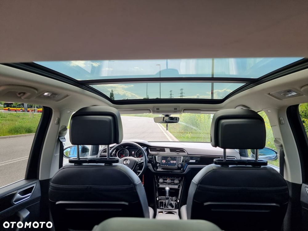 Volkswagen Touran 1.6 TDI SCR (BlueMotion Technology) DSG Comfortline - 10