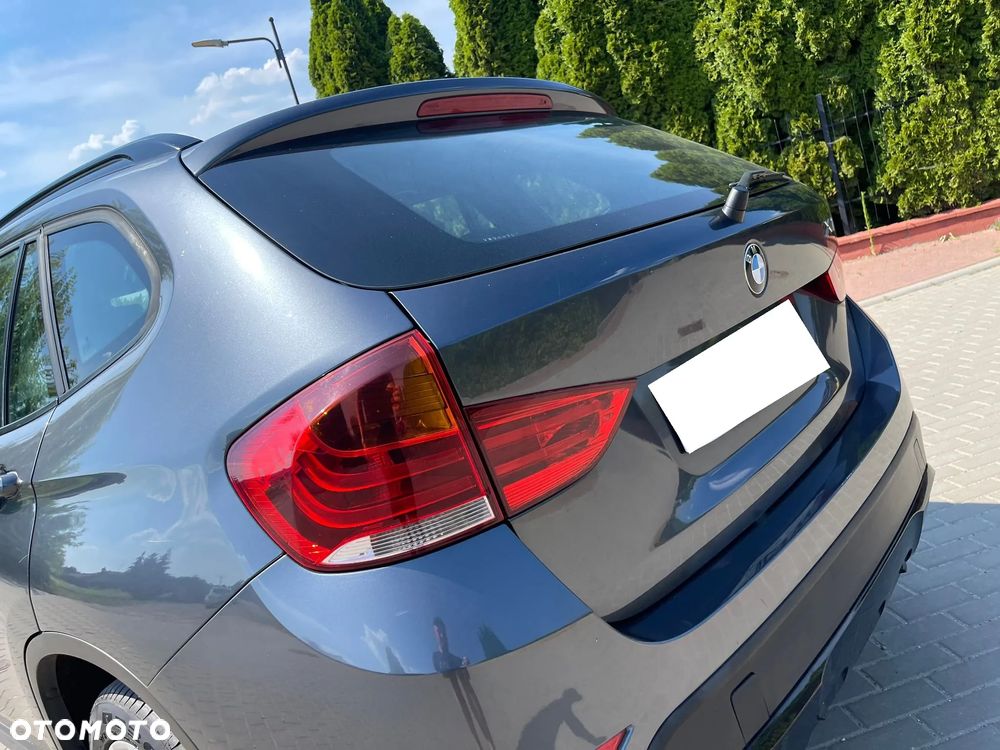 BMW X1 sDrive16d xLine - 32