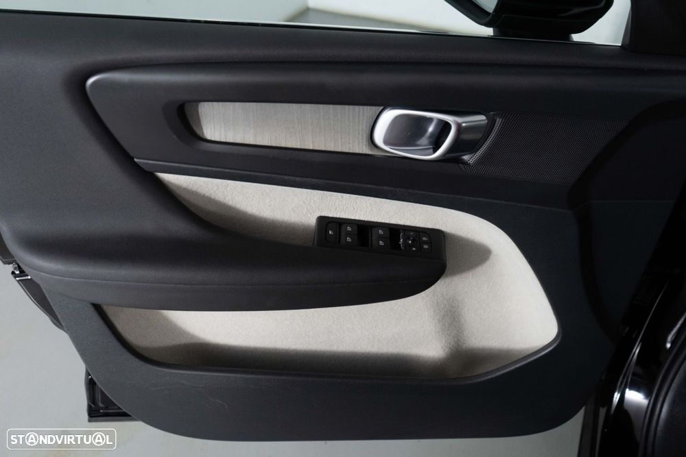 Volvo XC 40 1.5 T5 PHEV Momentum Plus - 20