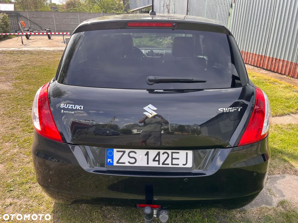 Suzuki Swift 1.2 Club - 4