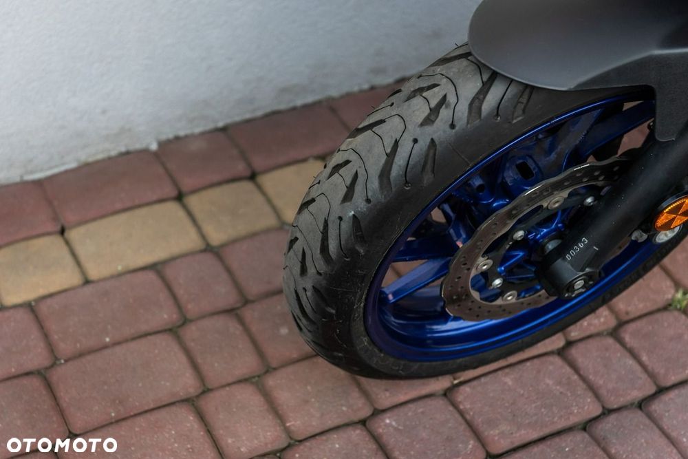 Yamaha MT - 8