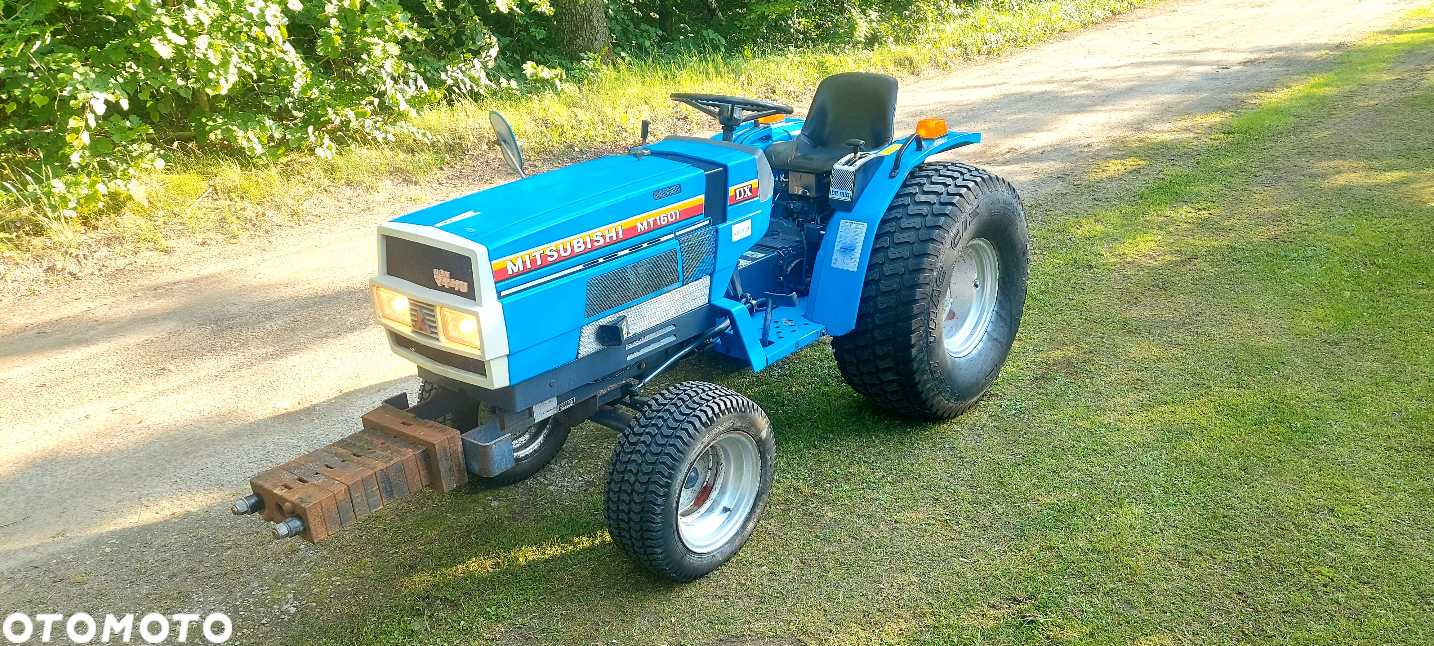 Mitsubishi MT1601 - 1