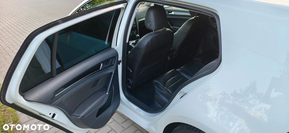 Volkswagen Golf - 13