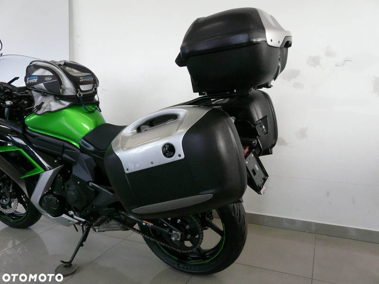 Kawasaki ER - 32