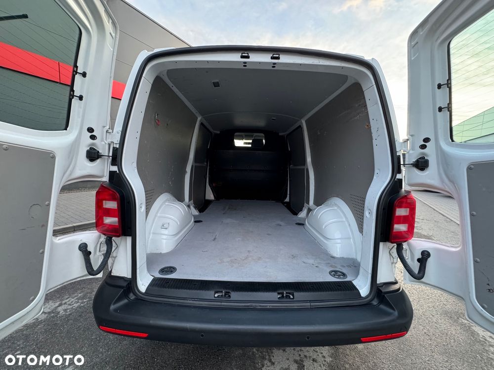 Volkswagen TRANSPORTER T6 - 8