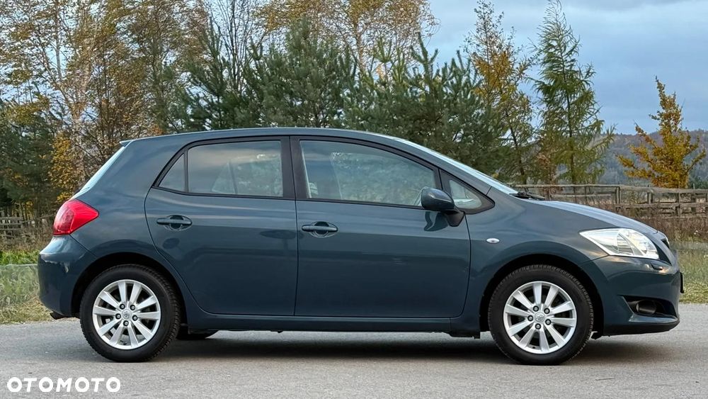 Toyota Auris 1.6 VVT-i Prestige Start - 23