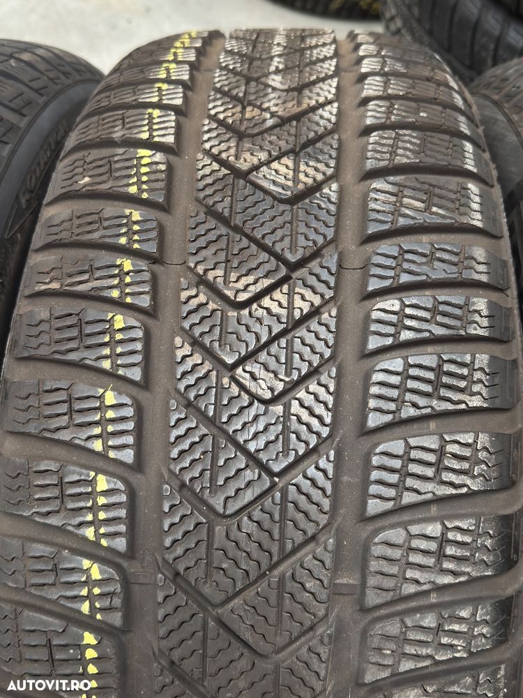 Vând 4 anvelope 245/50/19 Pirelli de iarnă cu runflat ca noi - 4