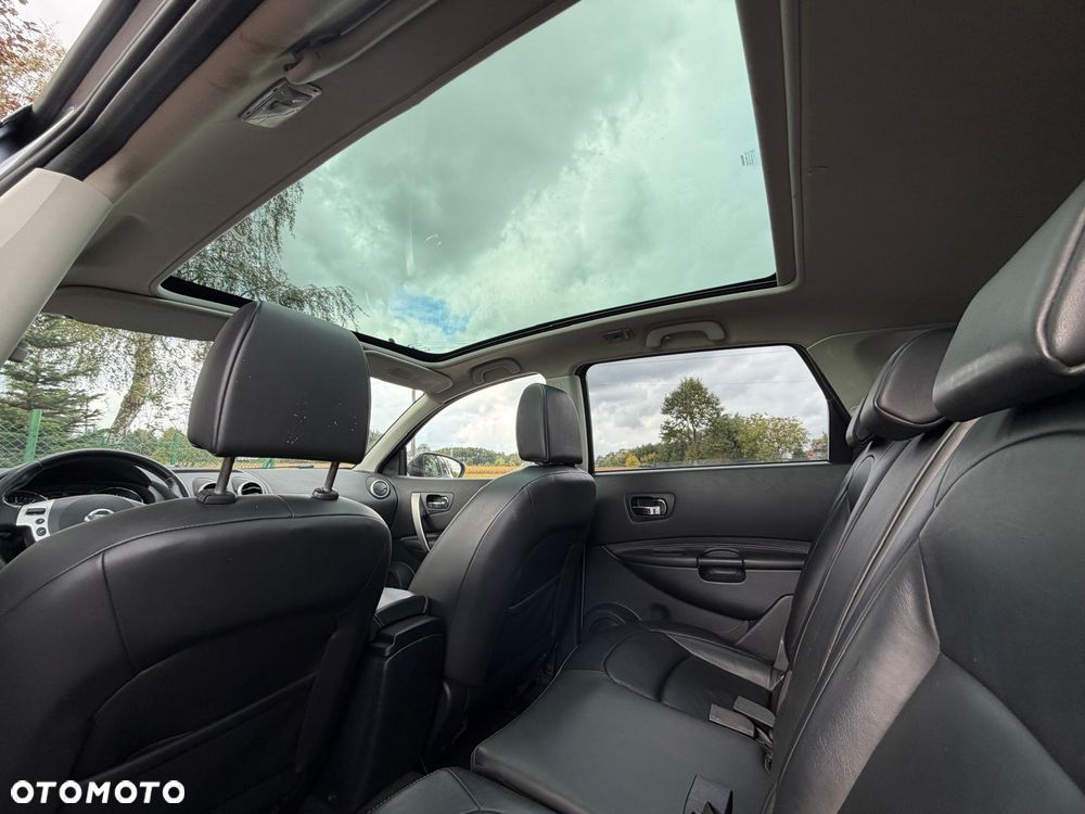Nissan Qashqai+2 - 28