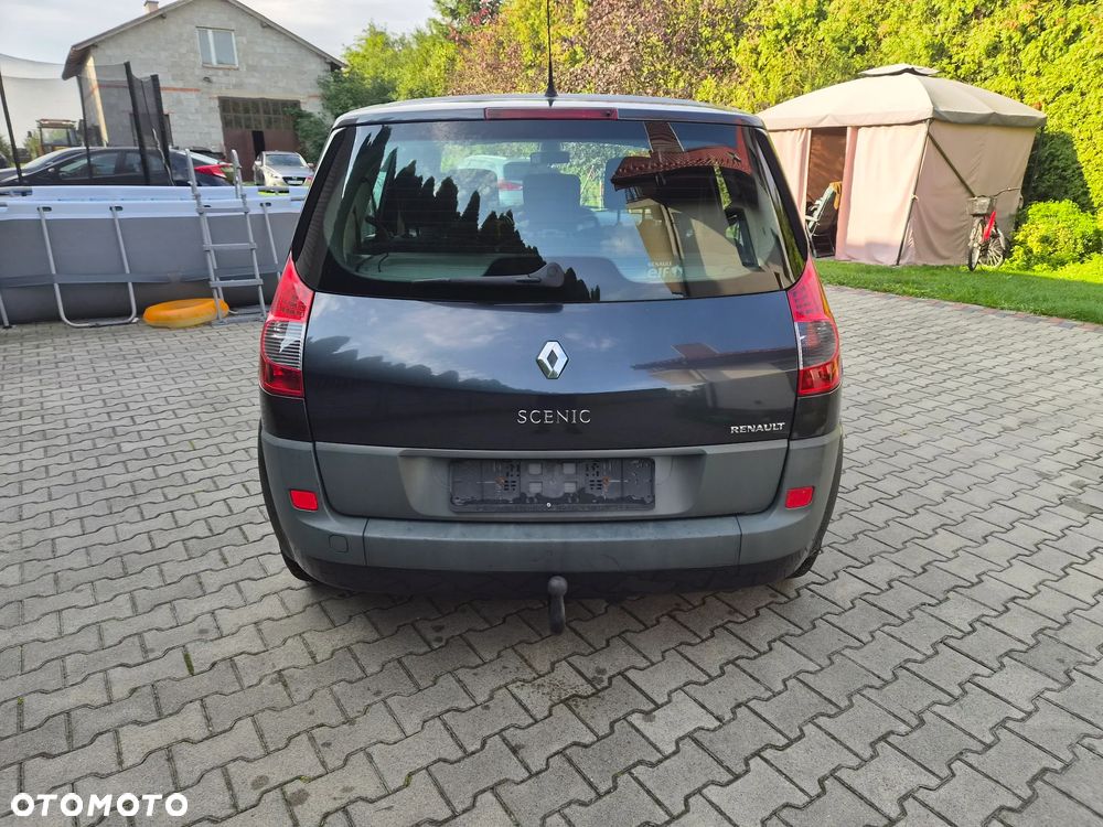 Renault Scenic 2.0 16V Expression - 12