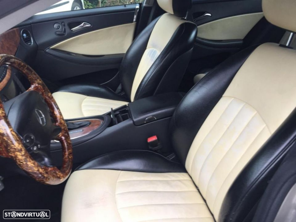 Mercedes CLS 320 CDI W 219 de 2006 para peças - 6