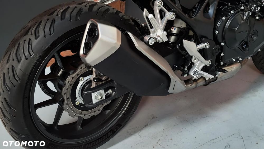 Honda Hornet - 10