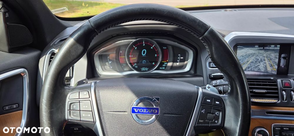 Volvo XC 60 D5 AWD Summum - 9