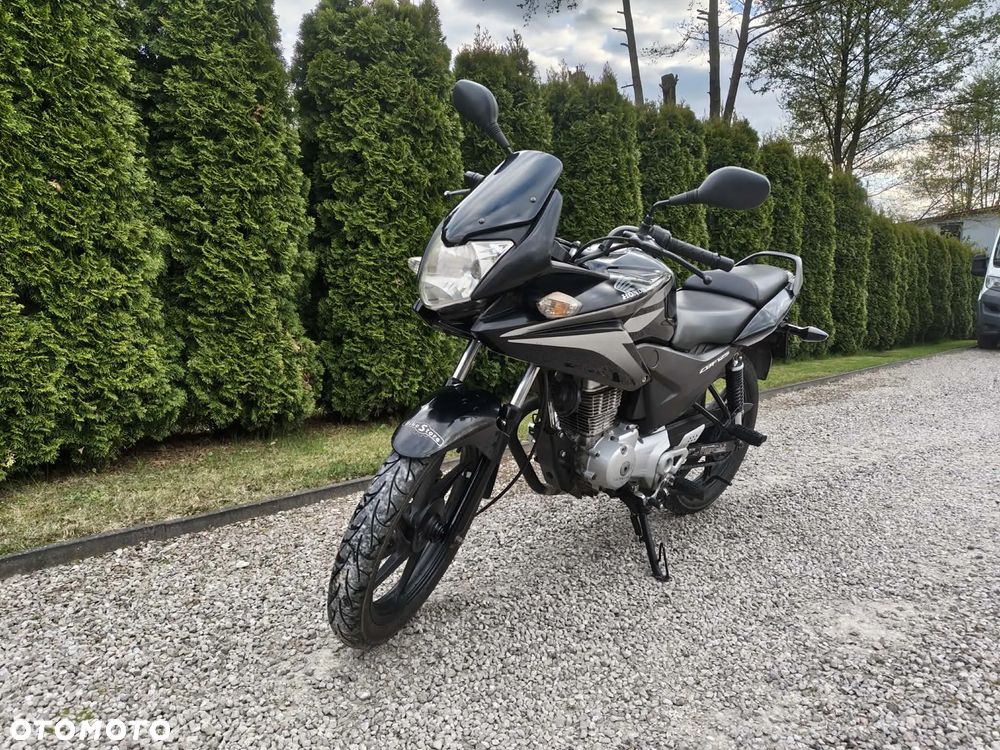 Honda CBF - 2