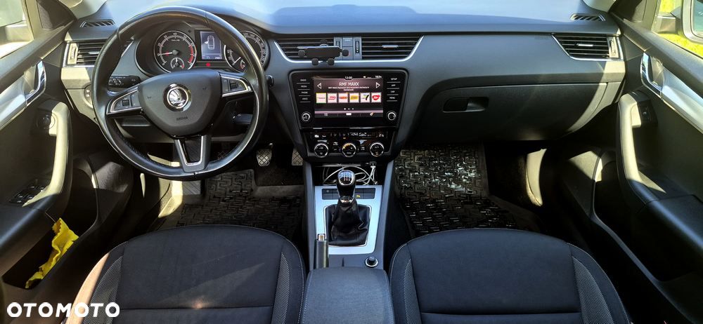 Skoda Octavia 1.5 TSI ACT Style - 12