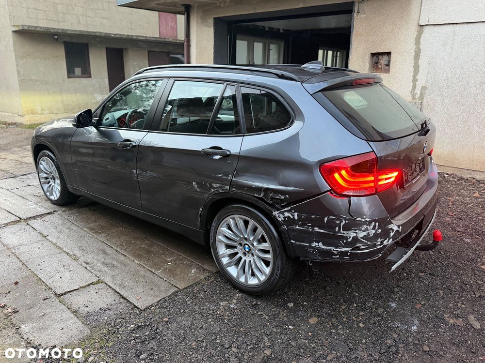 BMW X1 xDrive18d xLine - 11