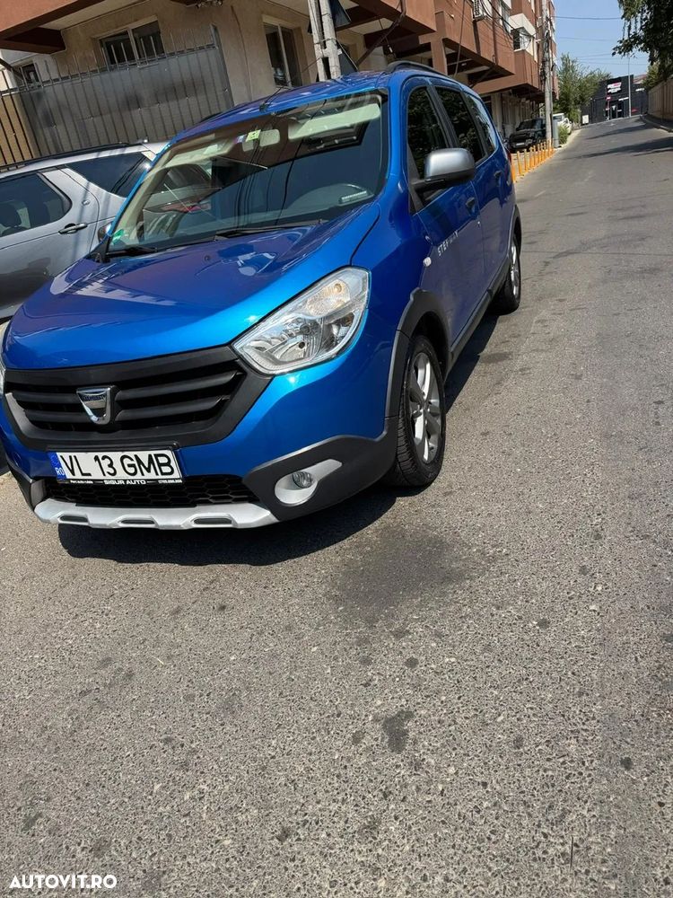 Dacia Lodgy 1.2 TCe 115 CP Stepway - 2