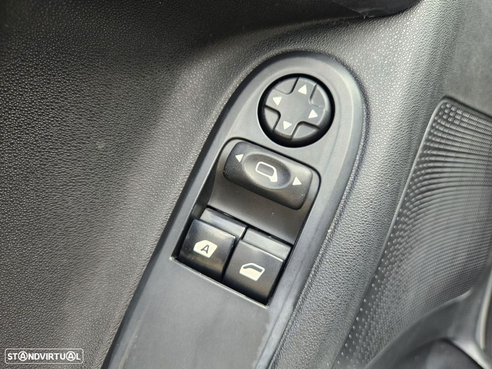 Citroën C3 1.2 PureTech Collection - 27