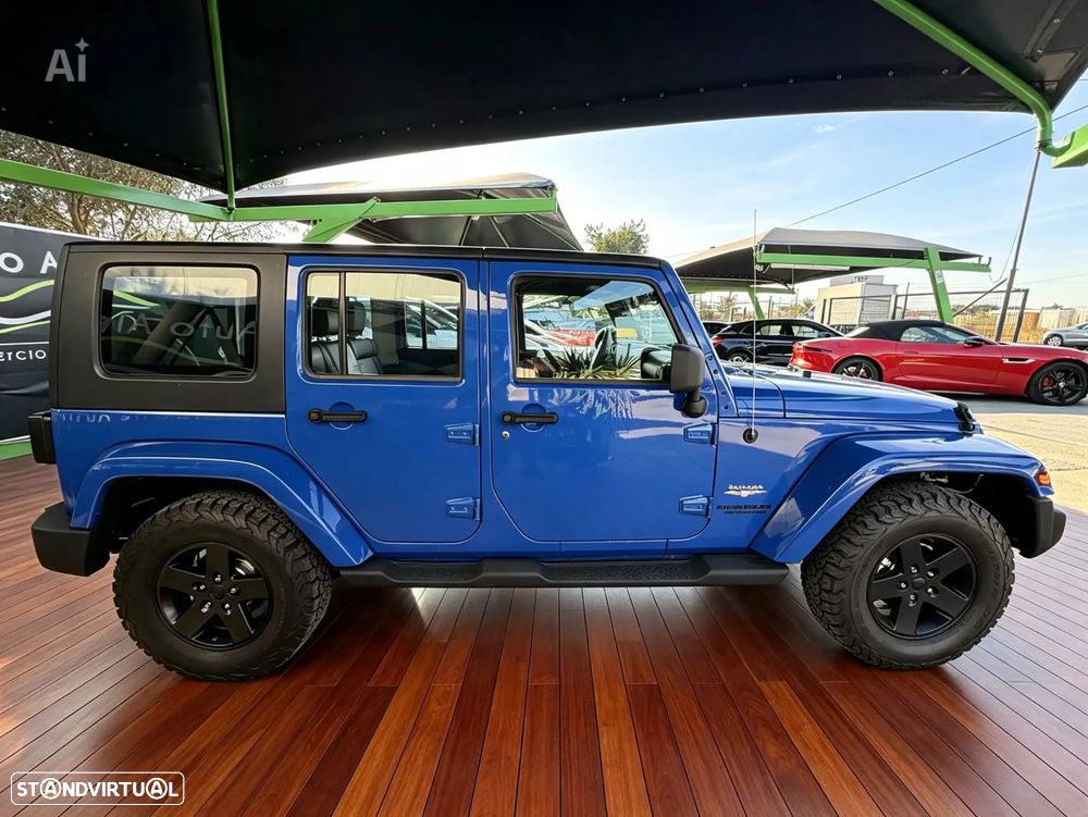 Jeep Wrangler Unlimited 2.8 CRD ATX Sahara Limited - 9
