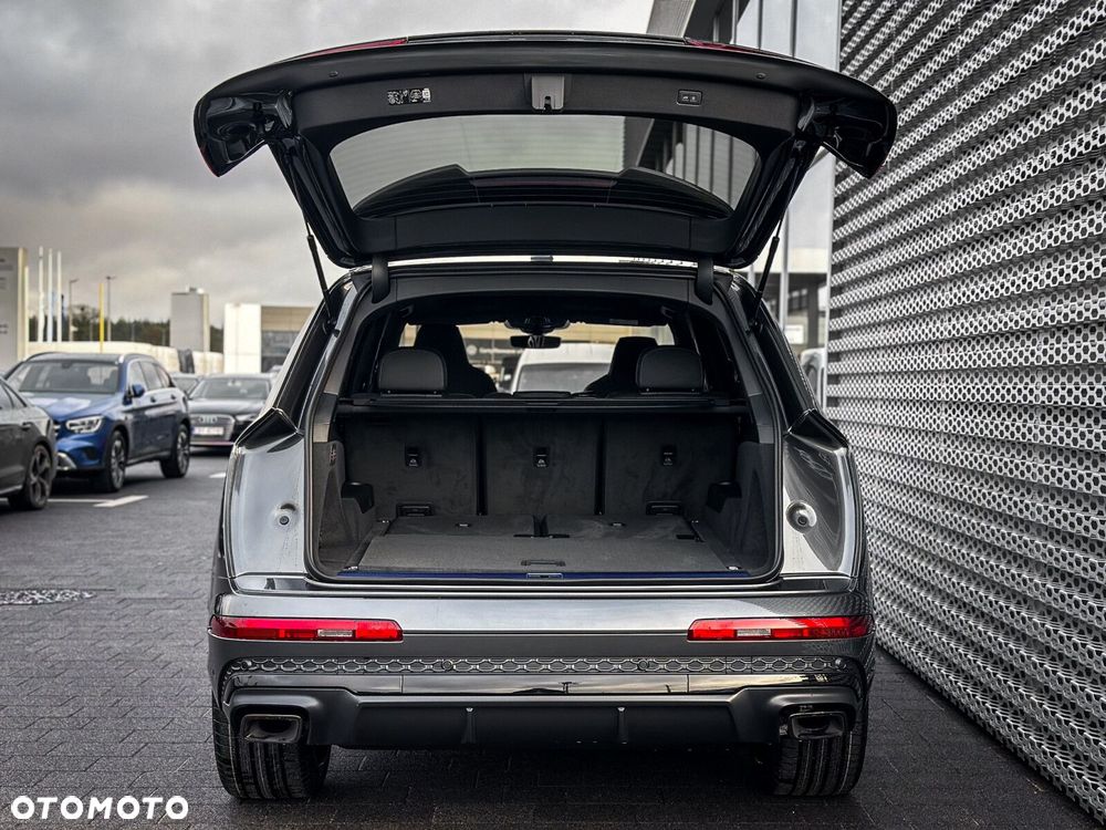 Audi Q7 - 7