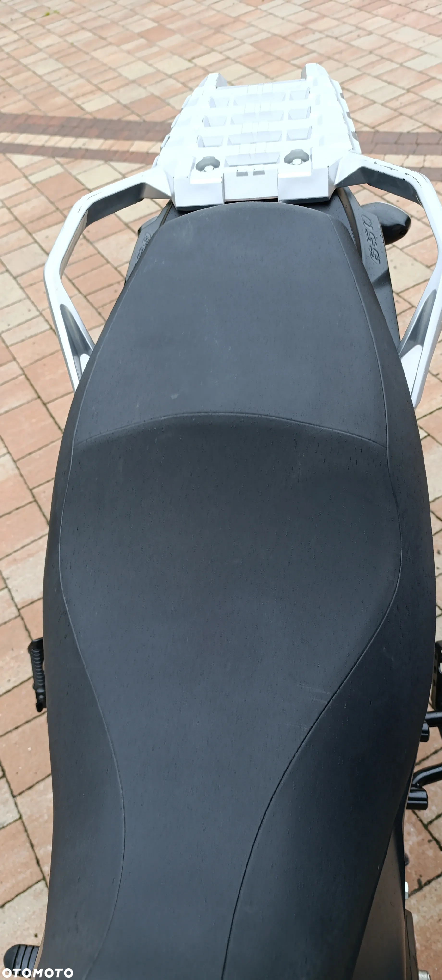 Suzuki V-STROM - 9