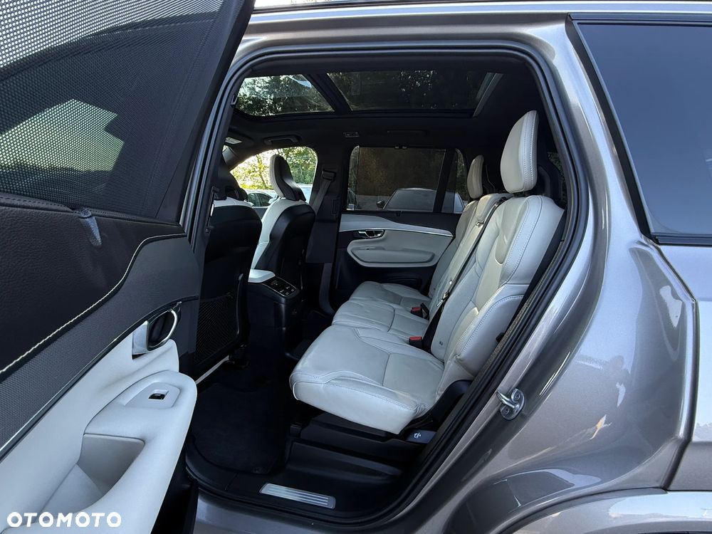 Volvo XC 90 T8 AWD Recharge Ultimate Dark - 31