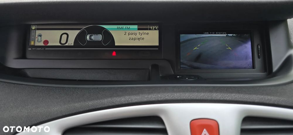 Renault Grand Scenic Gr 1.6 16V Confort Authentique - 17
