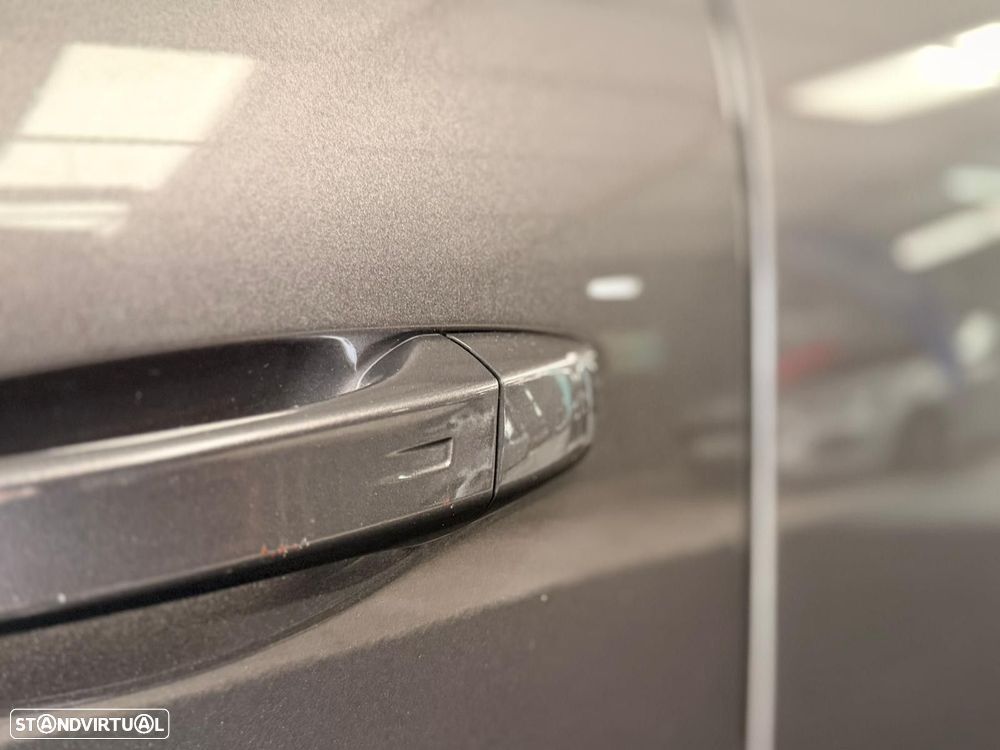 Citroën C5 X 1.2 PureTech Feel Pack EAT8 - 17