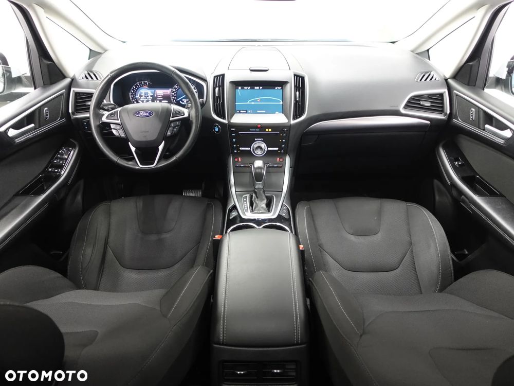 Ford S-Max 2.0 TDCi Titanium PowerShift - 28