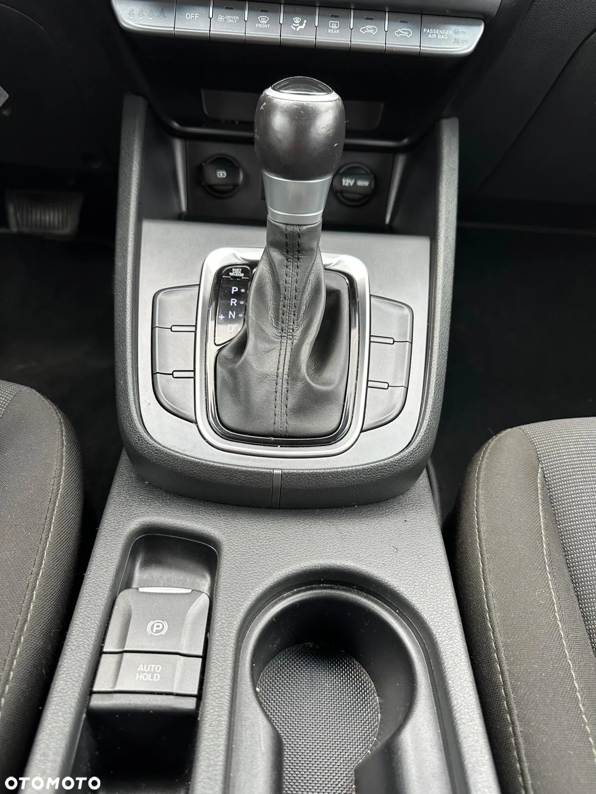 Hyundai Kona - 14