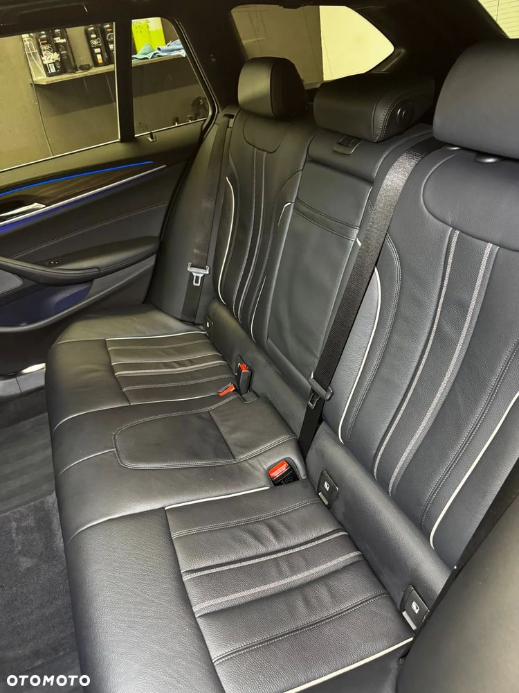 BMW Seria 5 520d Luxury Line - 13