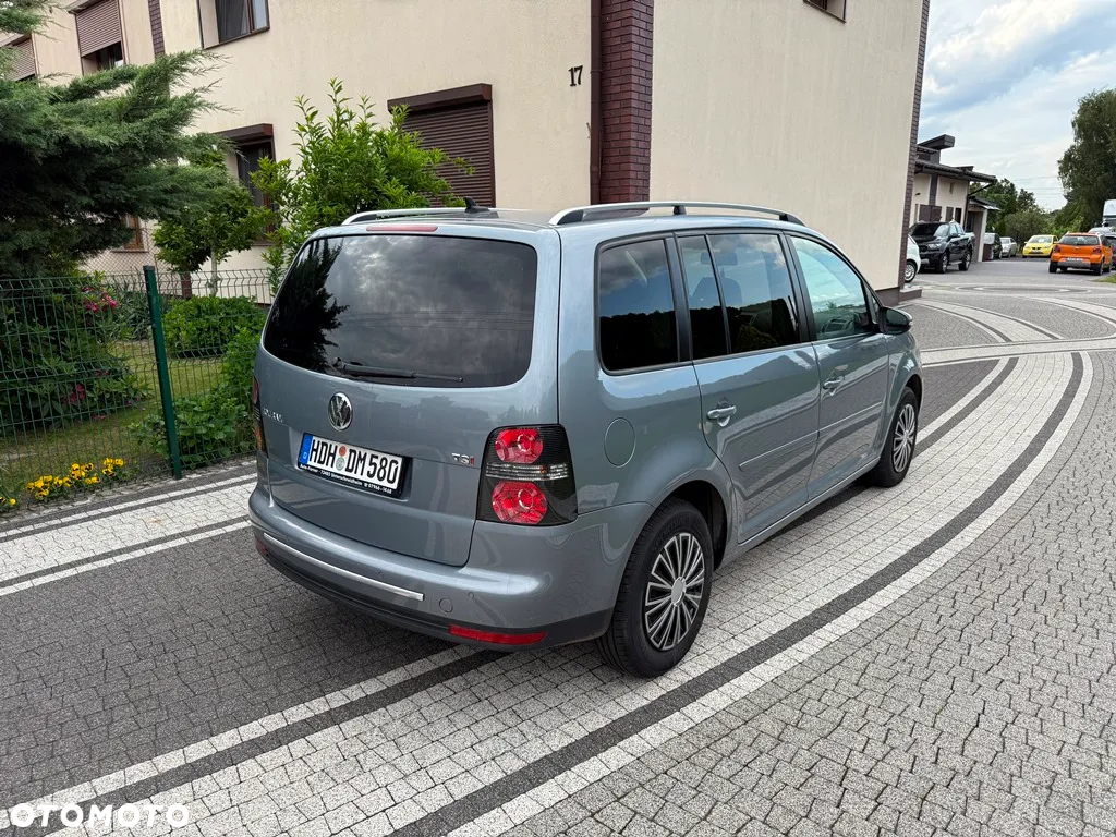 Volkswagen Touran 1.4 TSI Comfortline - 11