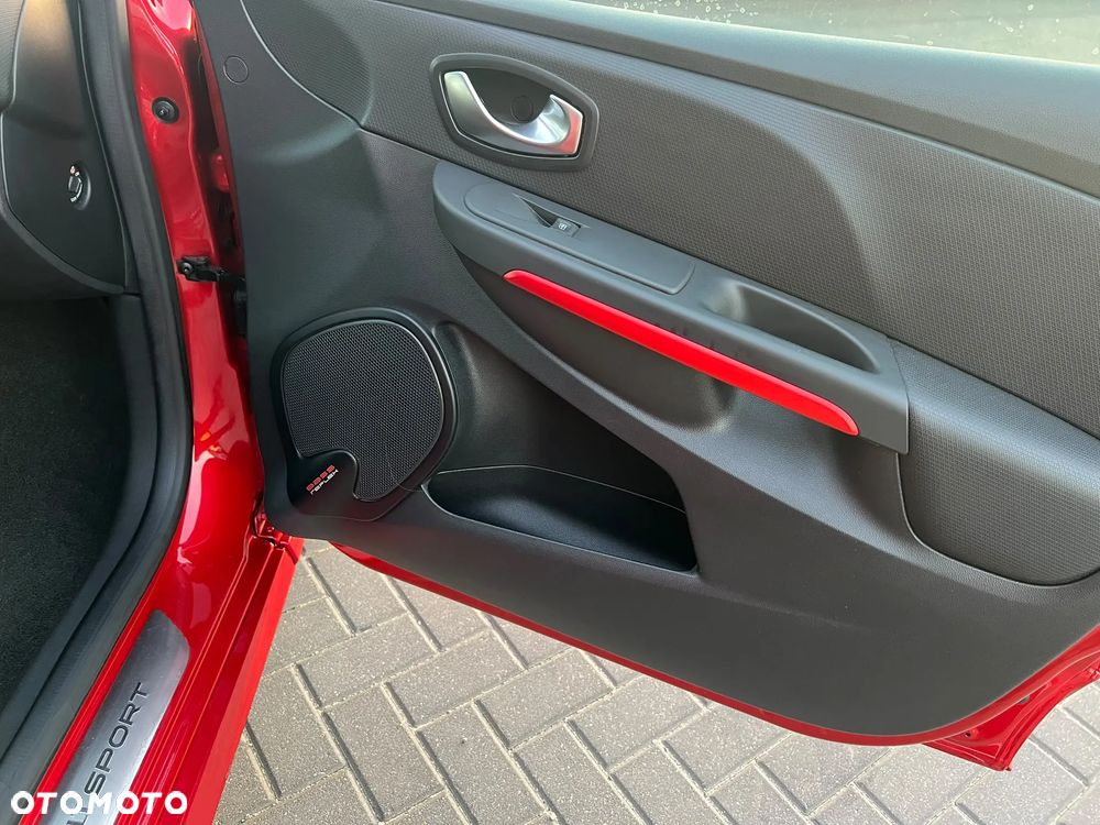 Renault Clio - 16