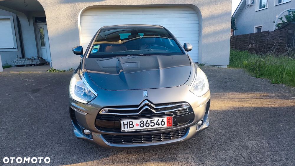 Citroën DS5 Hybrid4 EGS6 SportChic - 35
