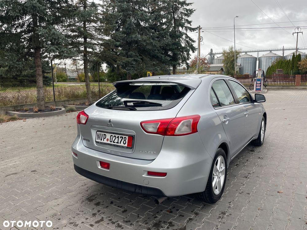 Mitsubishi Lancer 1.8 CVT Instyle - 4